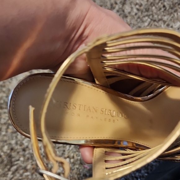 Christian Siriano Gold Strappy Heels with Design - Picture 2 of 6
